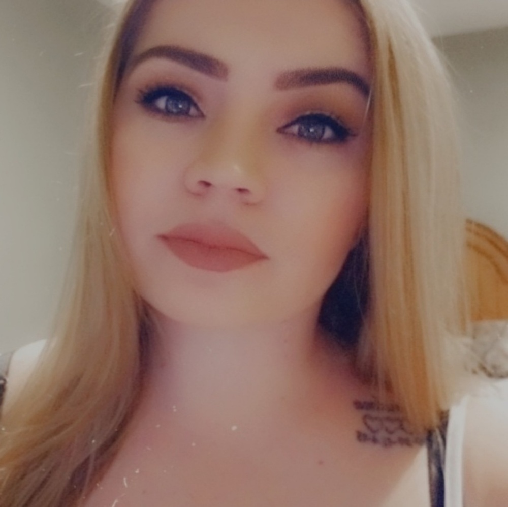 Meet your Posher, Ashlee